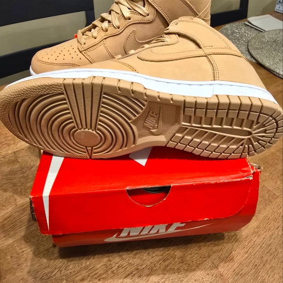 NIKE DUNK HIGH PREMIUM - Picture 5 of 6